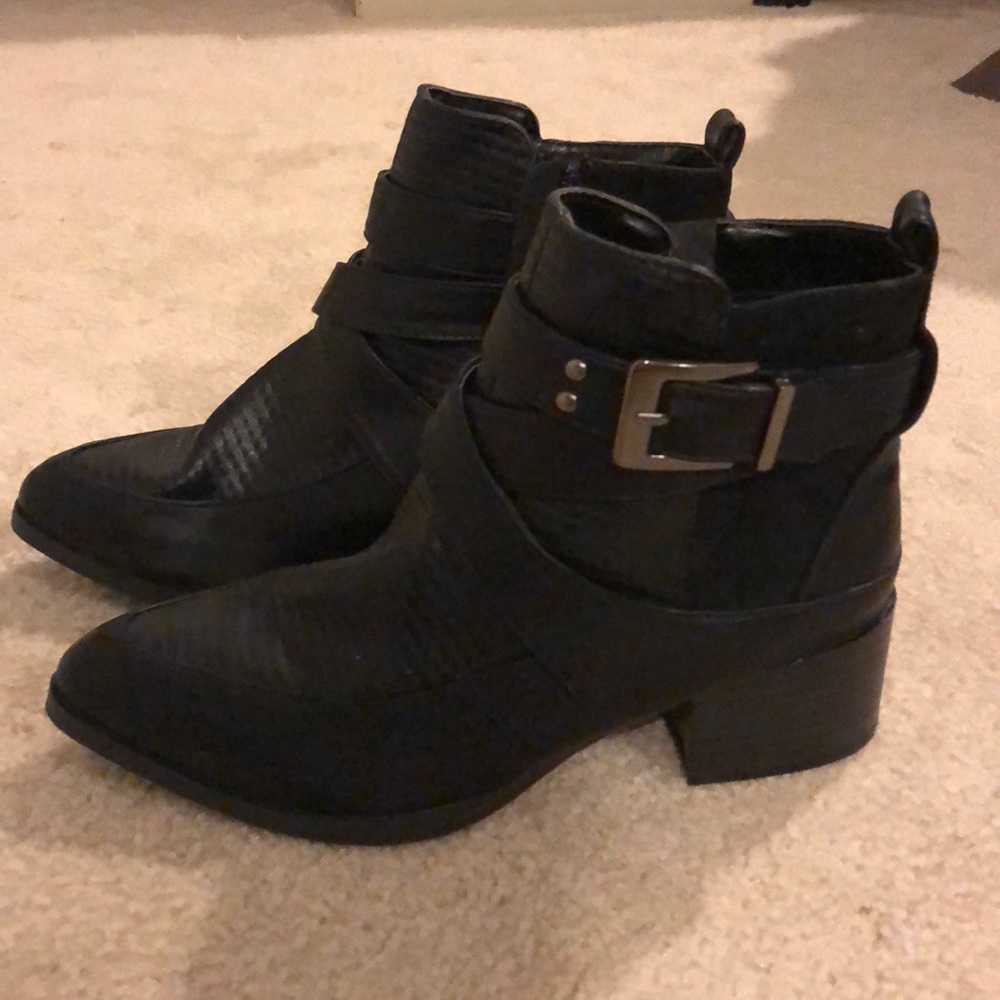 Perfect cond, worn once Qupid Black Booties 6.5